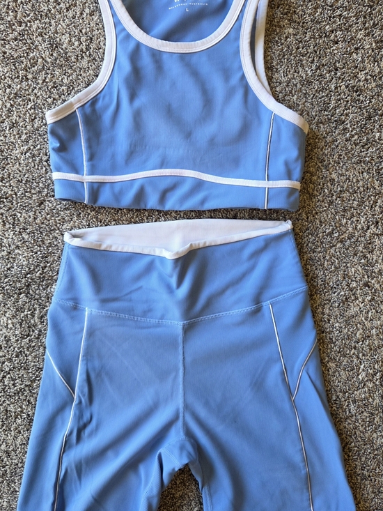 Wilo The Label Pants - High-Waist Blue Bike Shorts with White Trim & Matching Top— Athletic Fit